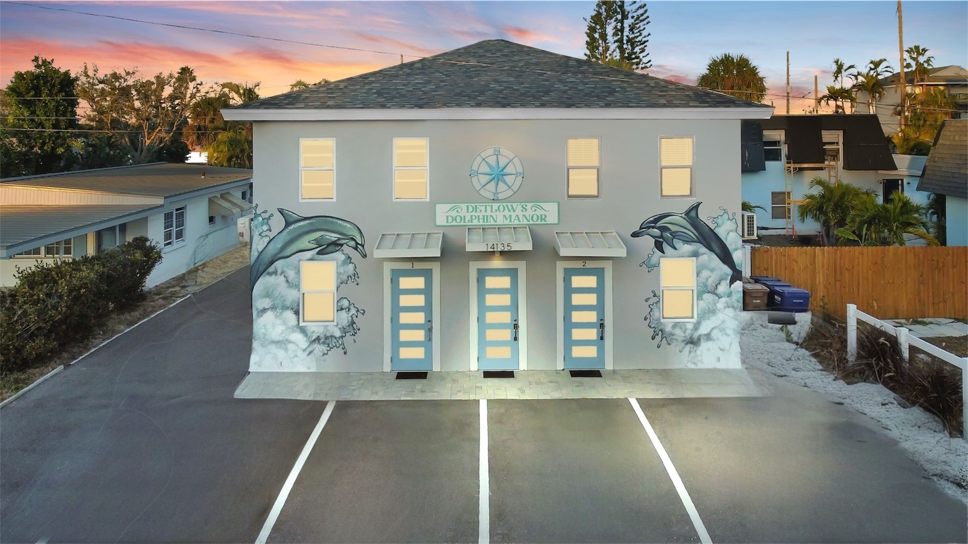 Madeira Beach Apartment: 14135 Palm St