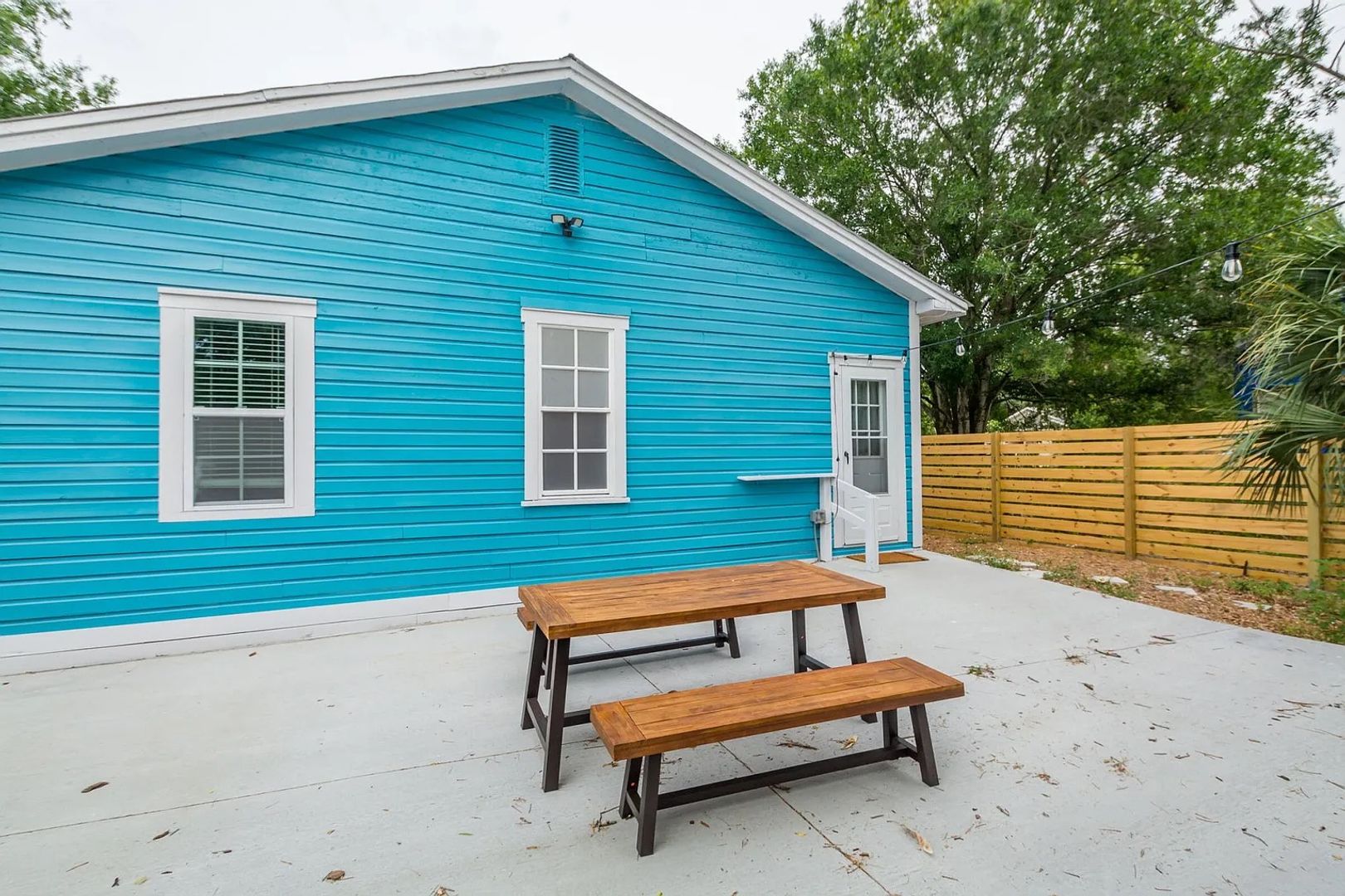 2812 N 27th St 22 of 25