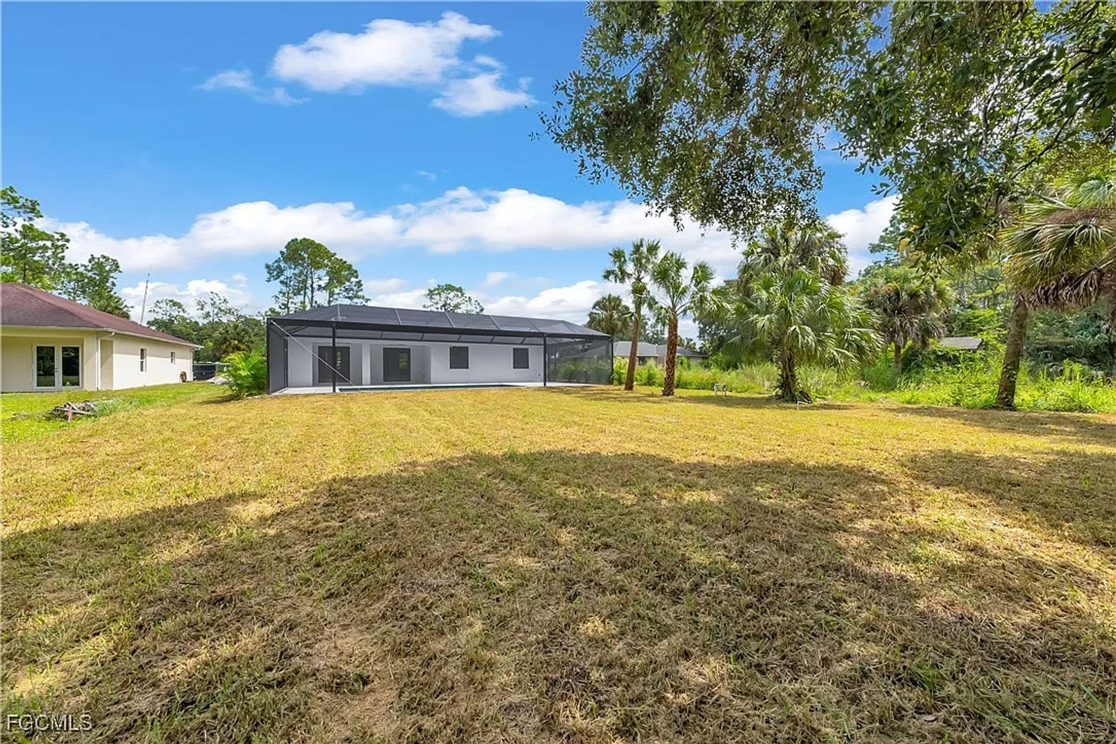 2719 2nd St NW 34 of 35