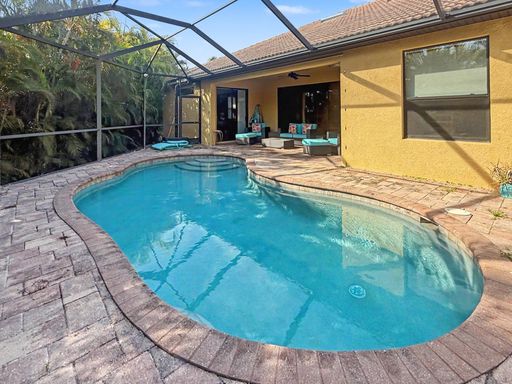 Beautiful 3-Bedroom, 4-Bath Home with Private Pool in Sands Estates – photo 1