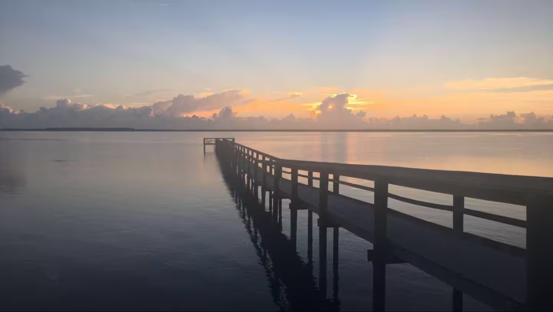 Ft Pierce House: 6303 S Indian River Drive