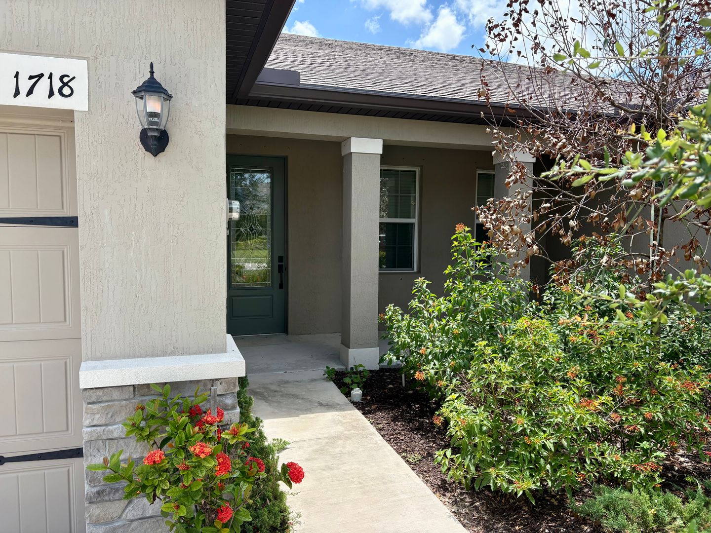 Ft Pierce House: 1718 Party Place