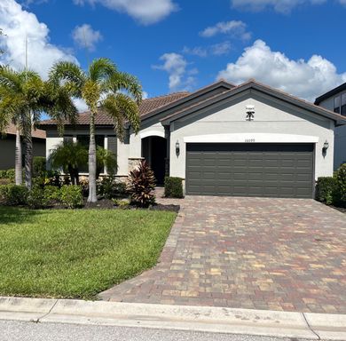 Fully Furnished Seasonal Rental Home & DOG FRIENDLY! AVAIL NOW