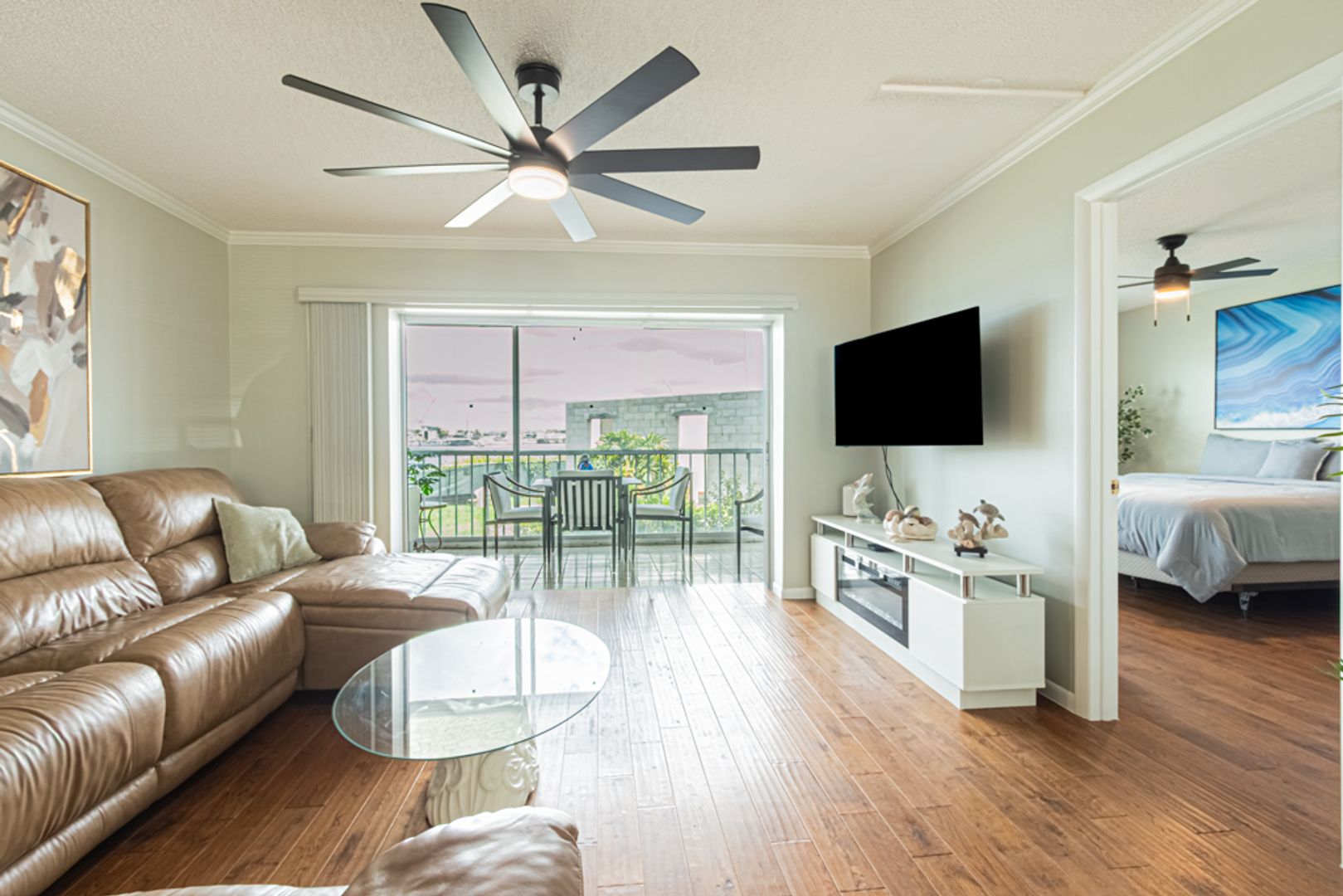 Blue Point Ave 1280 C22 11 of 12