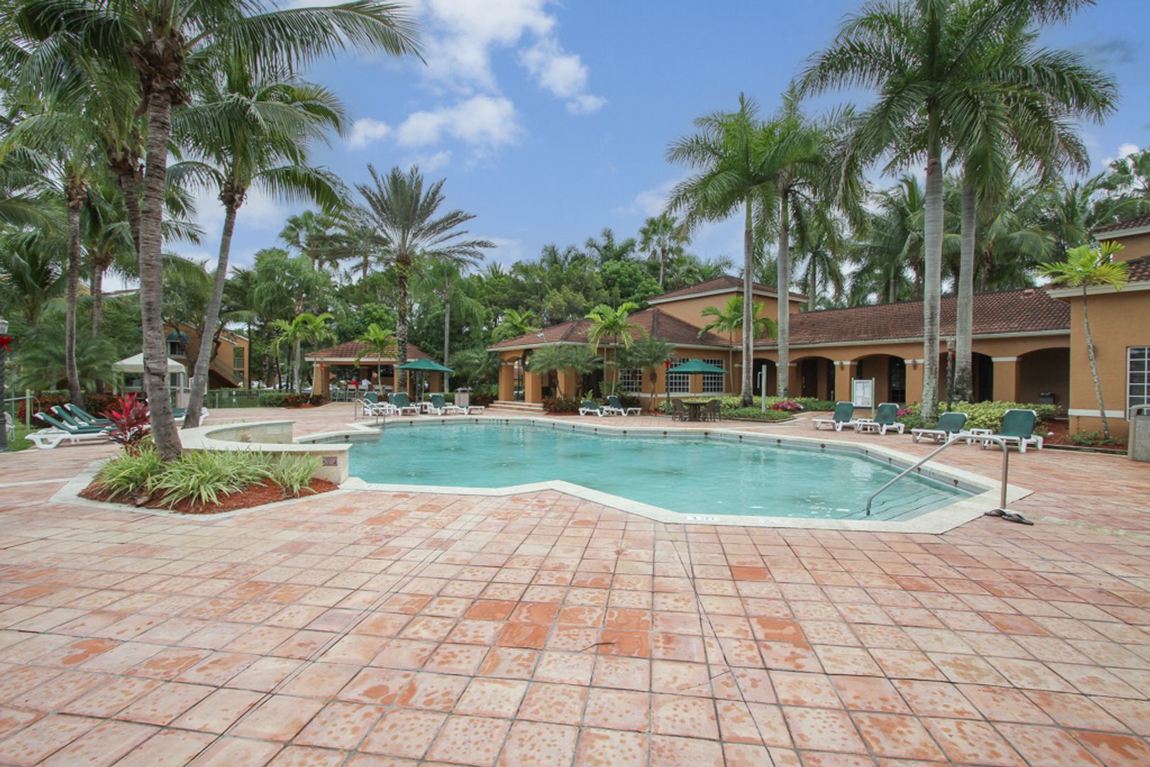 Pool at Wildwood Lake Blvd 1230 #202 (2 of 4)