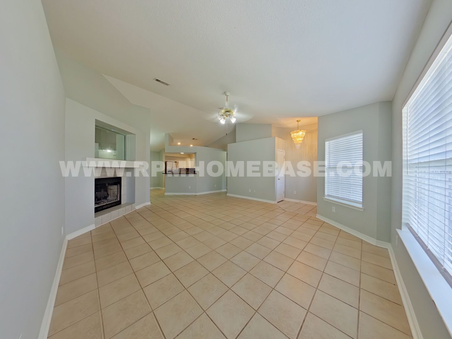 Terra Lake Cir, 5103 2 of 12