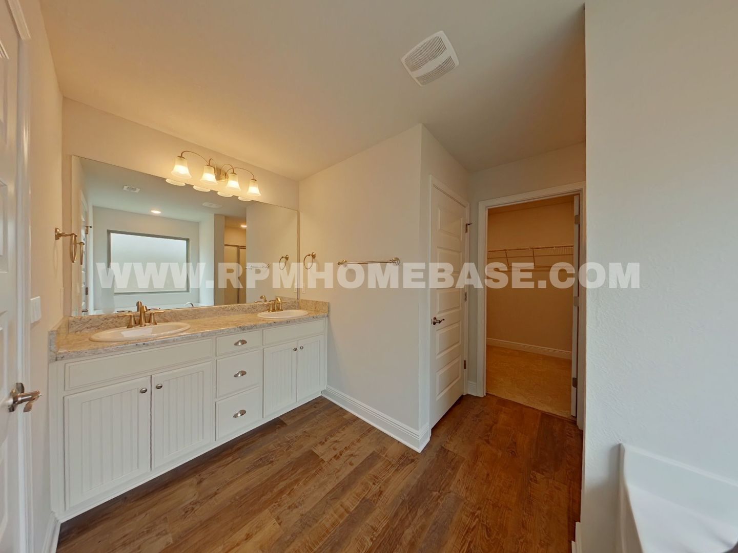 Crestlake Dr, 5820 9 of 12
