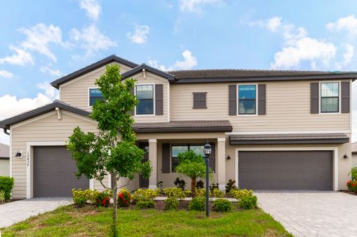Luxury Lakewood Ranch Living in Lorraine Lakes: 5-Bed 4.5-Bath Home Available Now – photo 1