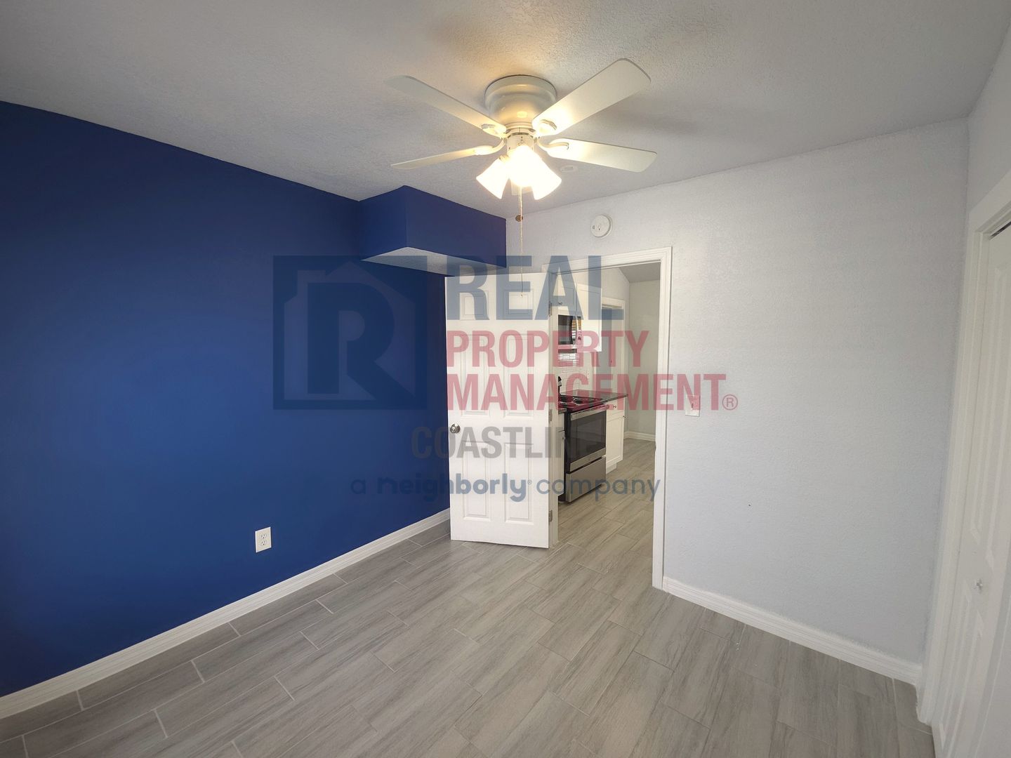 Village of the Arts Charmer — Updated 2BR Home with Detached 1BR Cottage 12 of 12