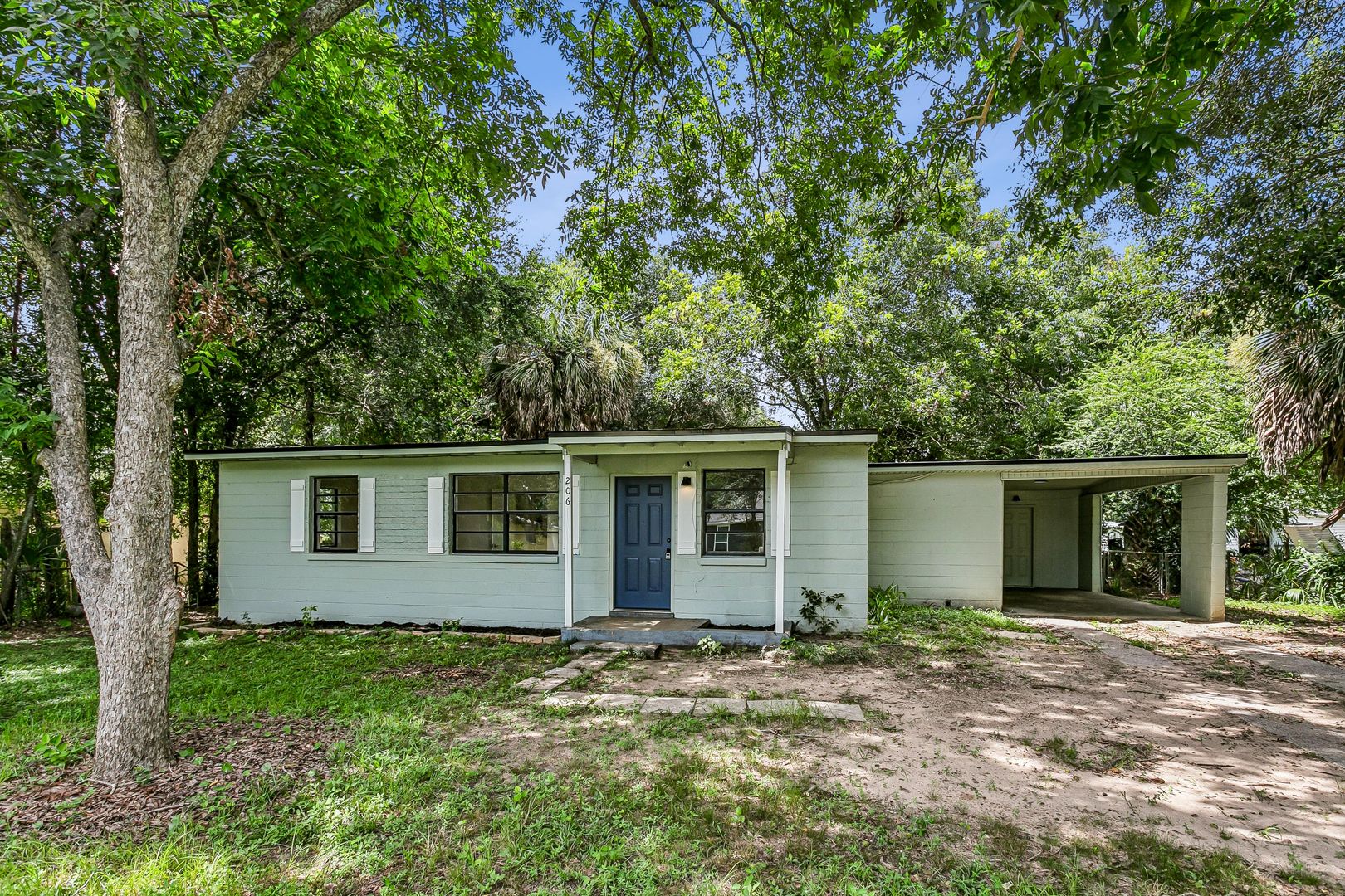 Pensacola House: 206 Edison Dr.