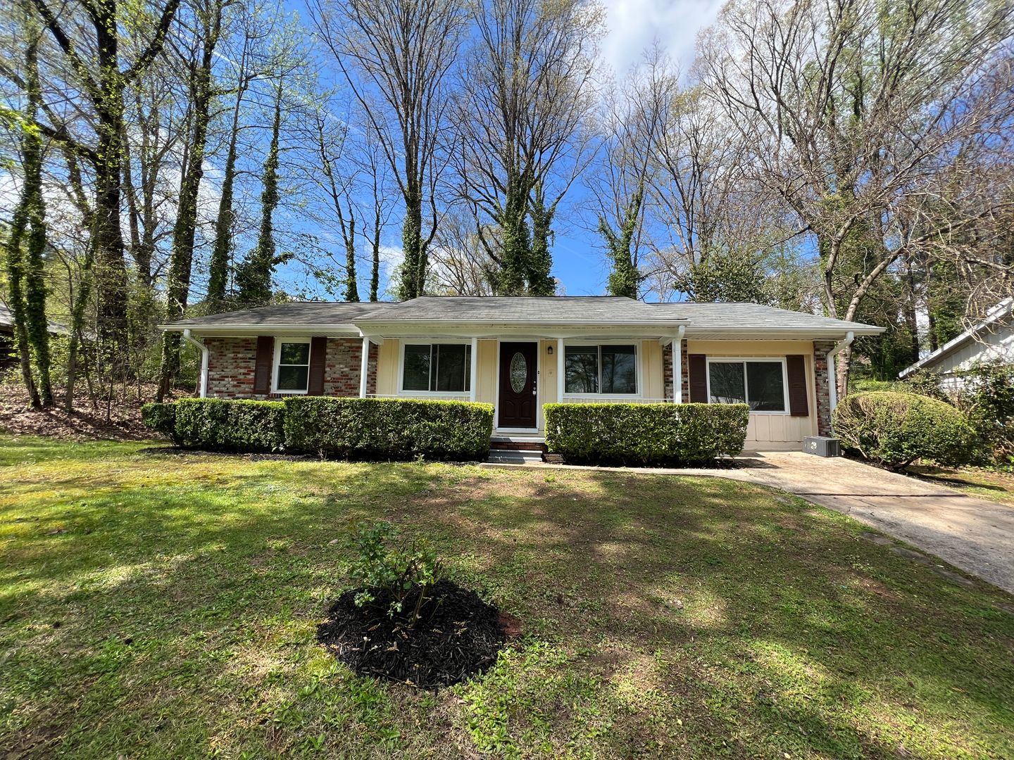 Doraville House: 3920 Spanish Oak Drive