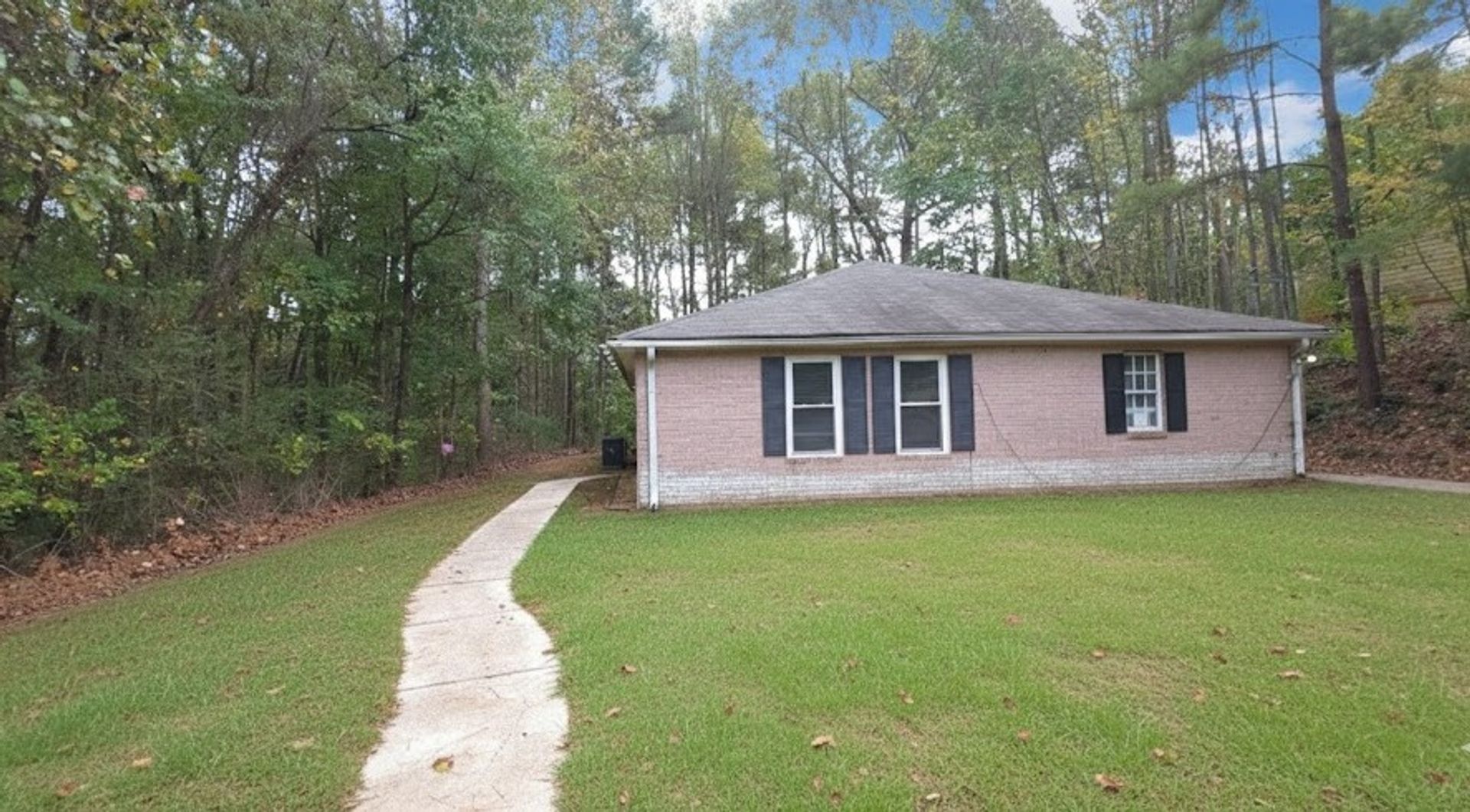 Suwanee Multiplex: 714 Jackson Park Lane - 714 Jackson Park Lane