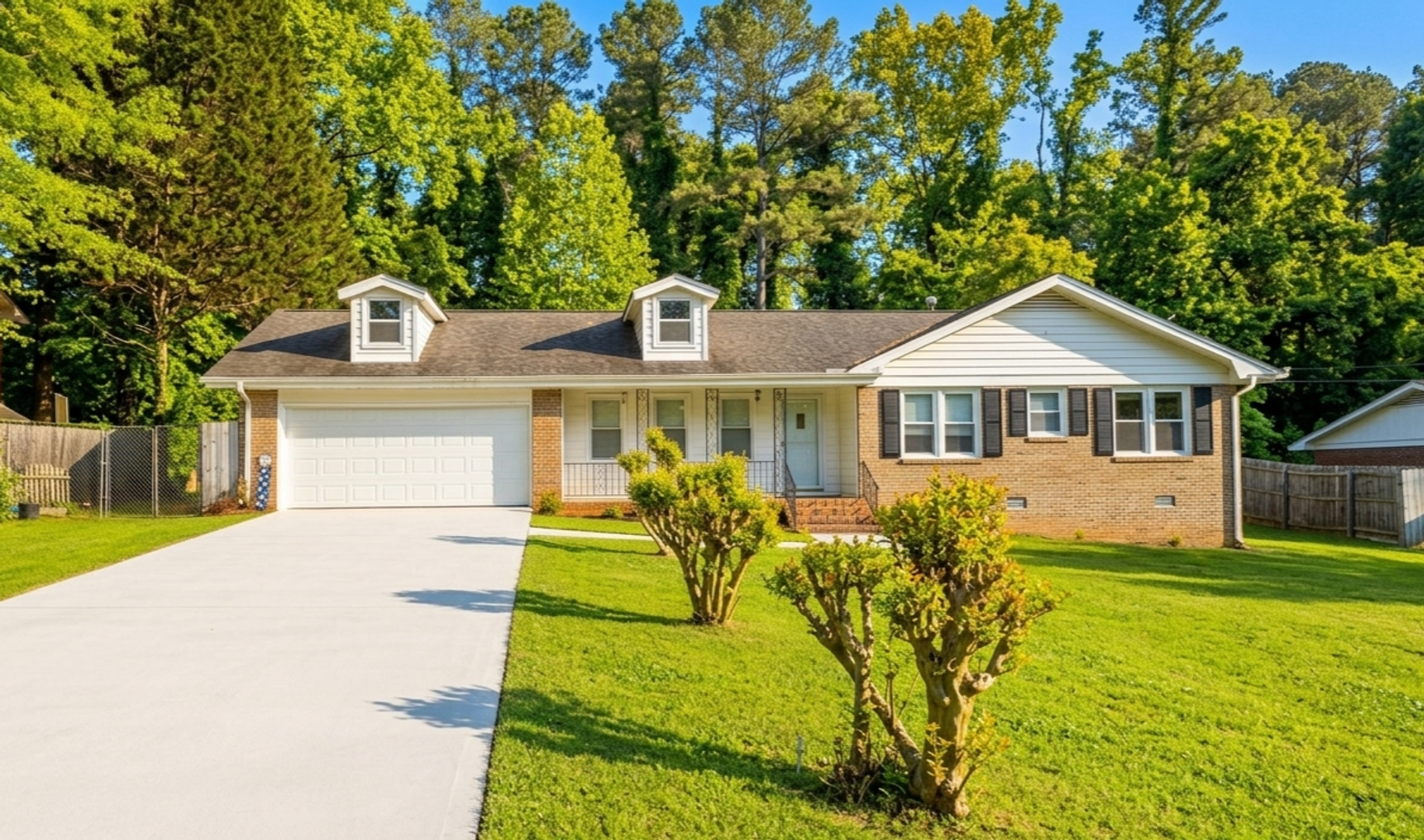 Snellville House: 2866 Manor Court