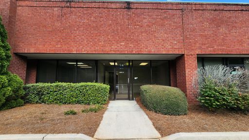 1850 s.f for Lease in Buford GA – photo 1