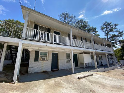 Renovated 2 Bedroom First Floor Apartment- Minutes Away From Downtown Lawrenceville! – photo 1