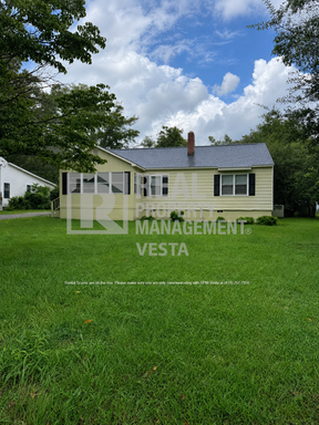Recently Updated Home Available in Perry!
