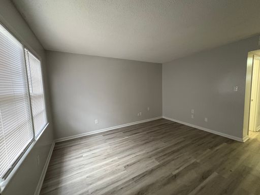 Section 8 Accepted! Spacious Two Bedroom Apartment in Warner Robins! – photo 1