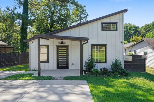 Soaring ceilings, natural light, and plenty of space set this Southwest Atlanta home apart. – photo 1