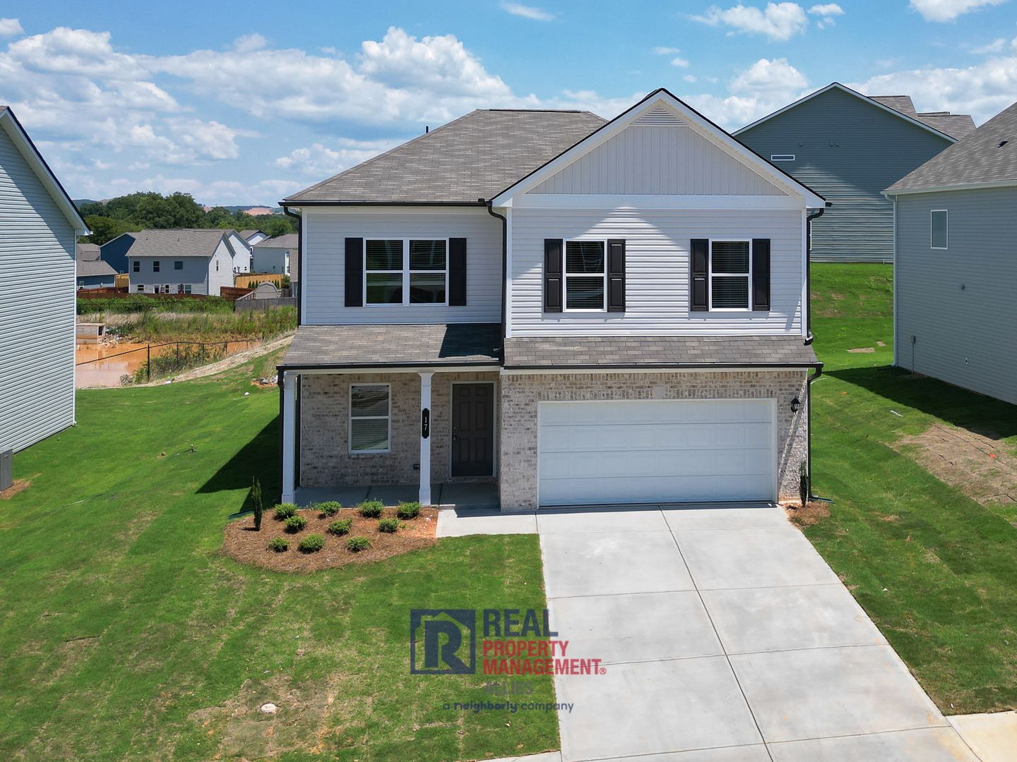 Adairsville House: 17 Arrington Drive