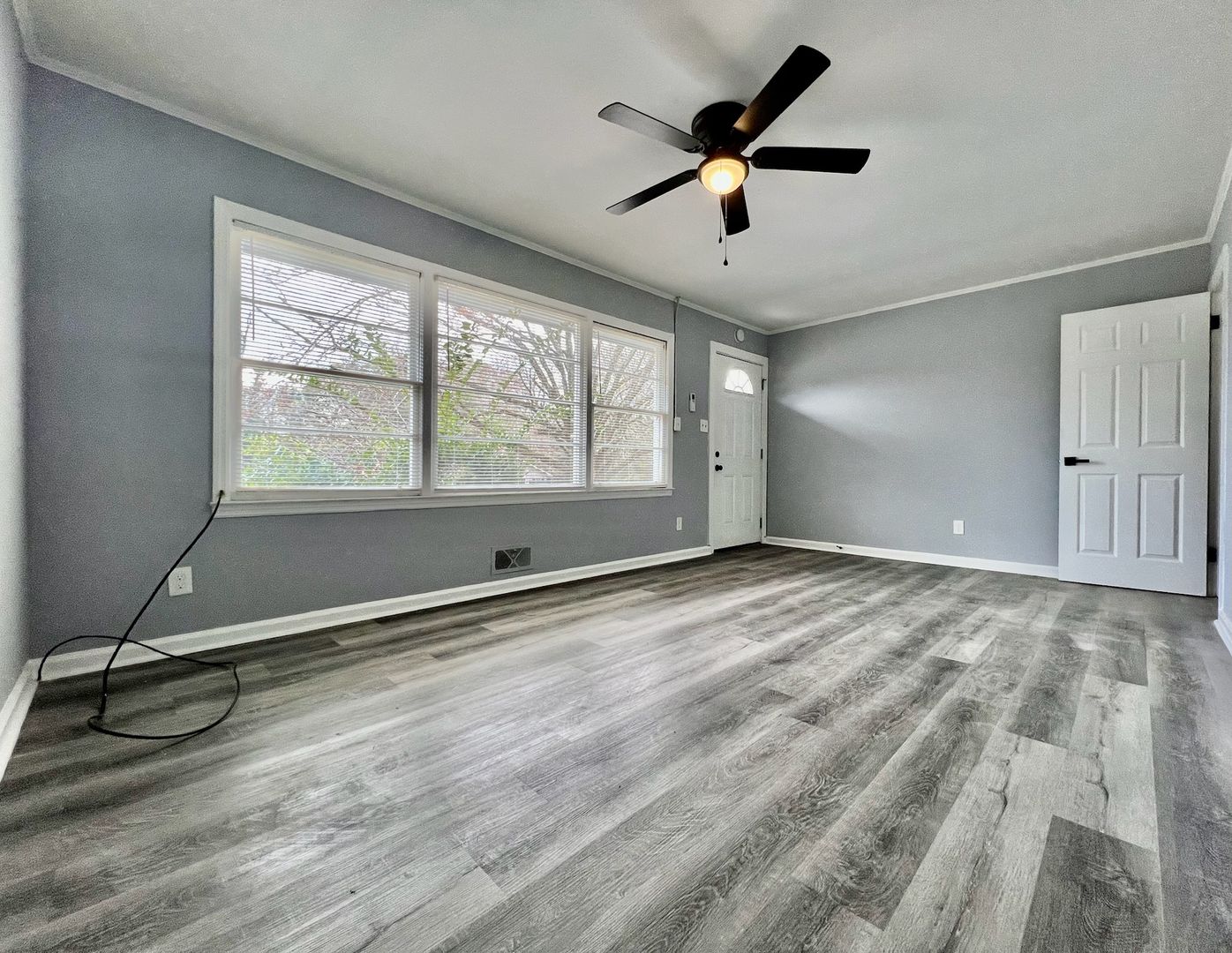 2901 Skyline Road 2 of 10