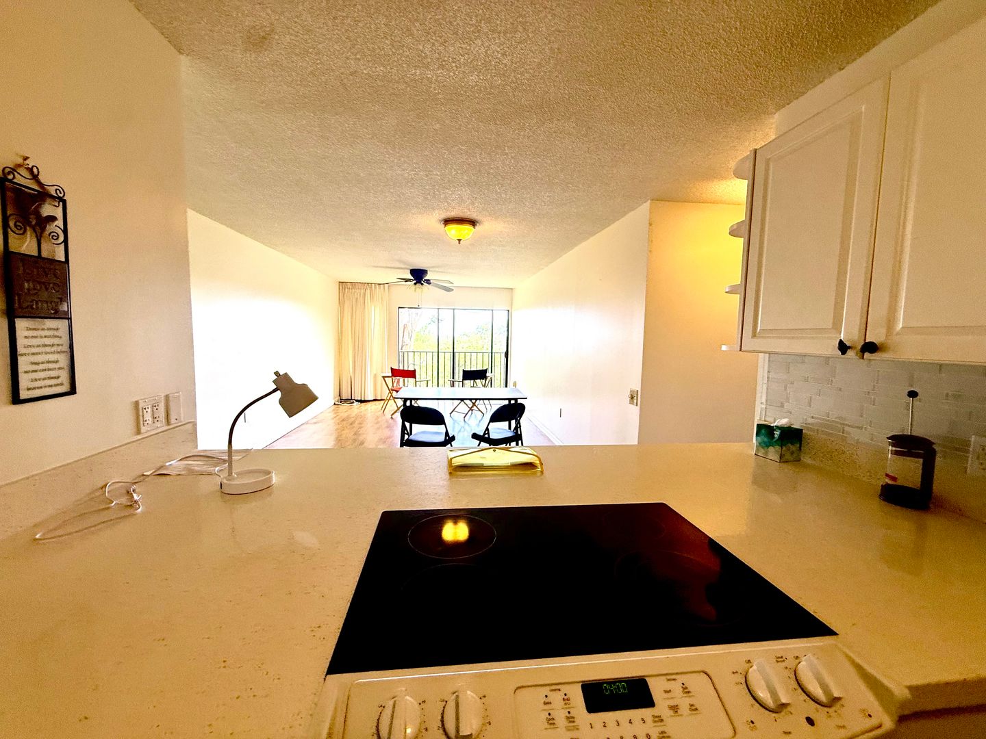 Lihue House: 3-3400 Kuhio Hwy #307