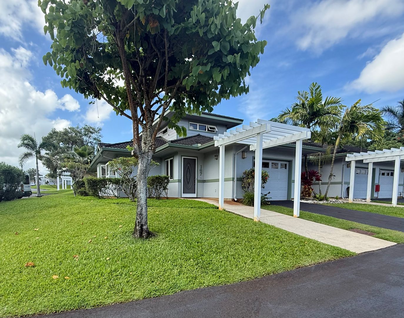 lihue House: 2110 Kaneka st #167. B