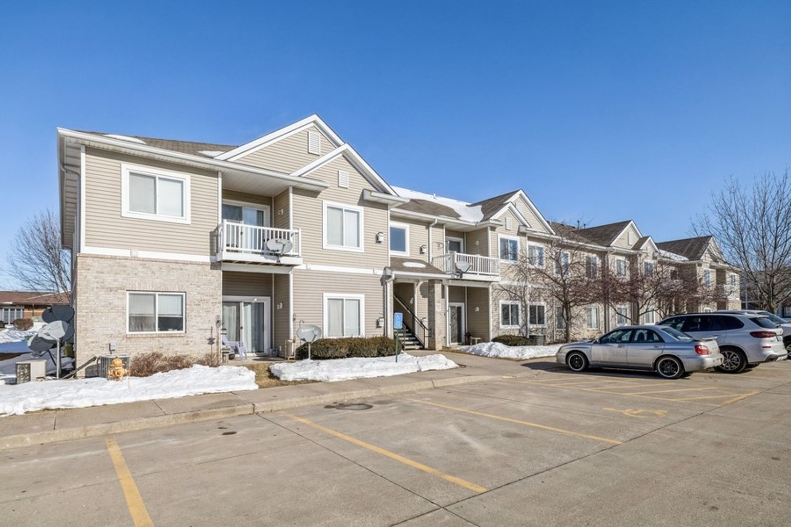 Waukee House: 1320 SE Florence Drive #16