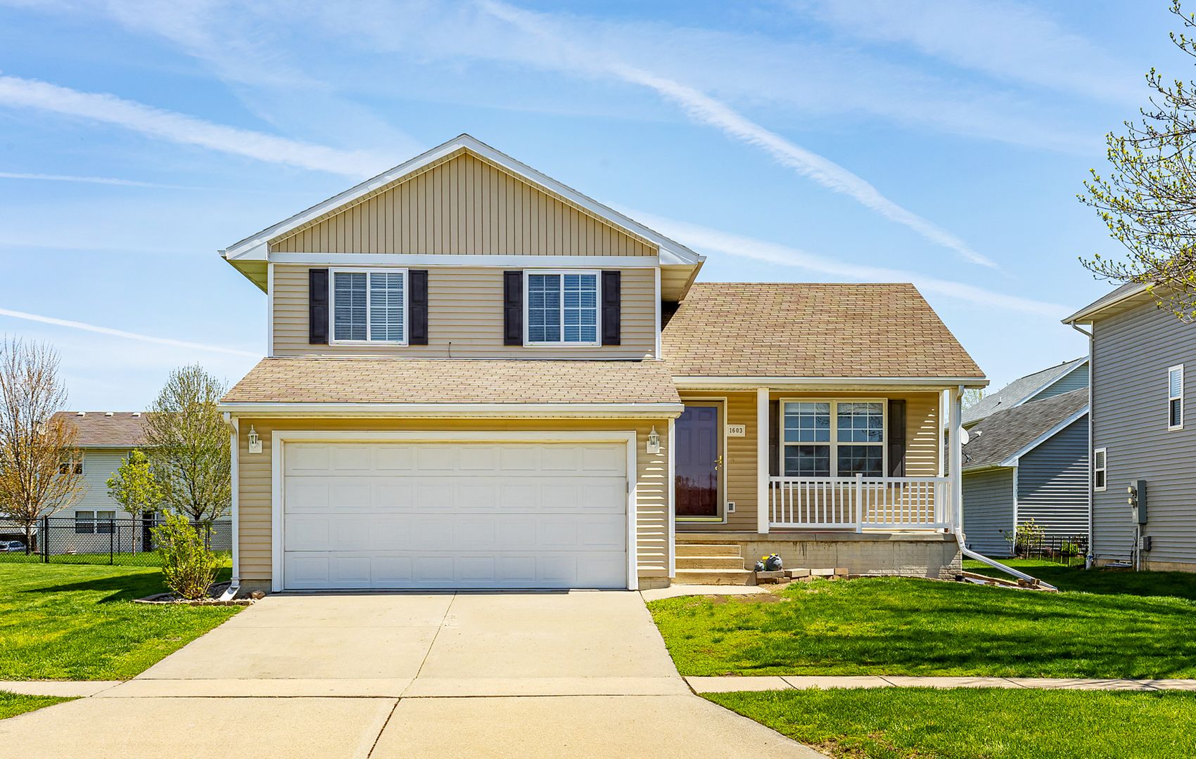 Ankeny House: 1603 SW Twin Gates Drive