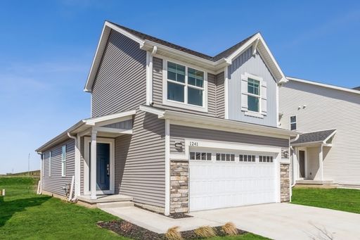 HALF OFF 1st Month’s Rent!! 4 bedroom, 3 Bath Home In Waukee. – photo 1