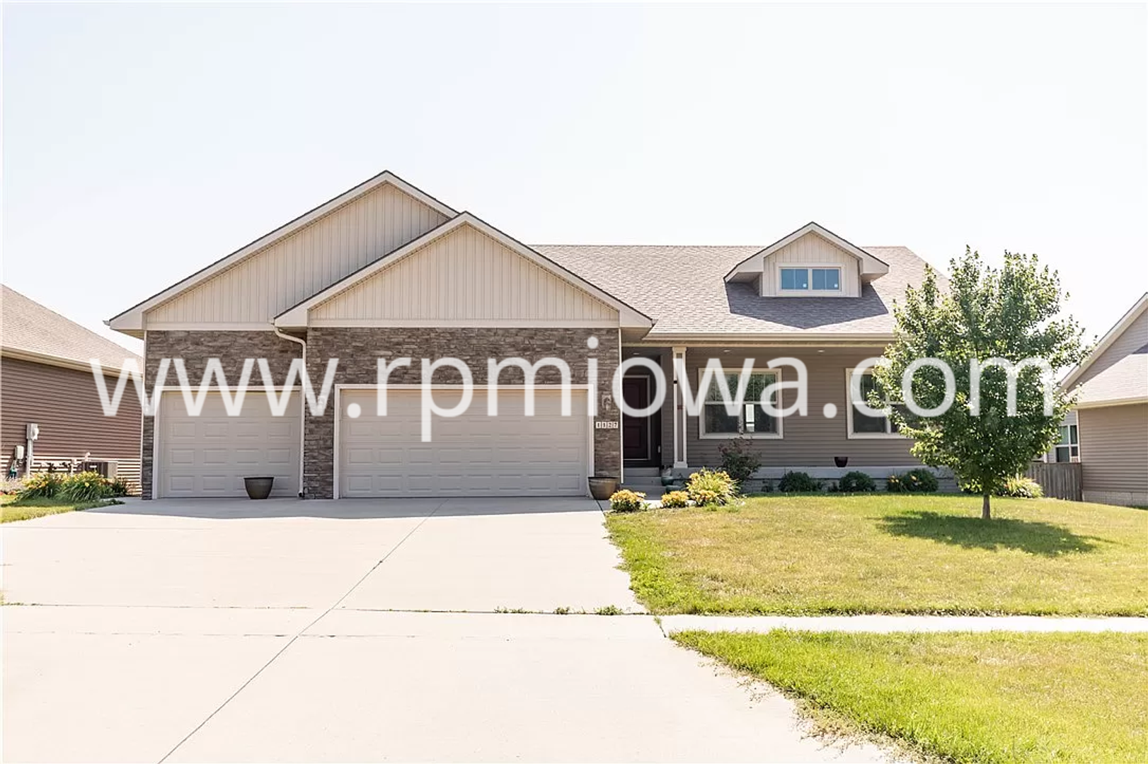 West Des Moines House: 1127 90th Street