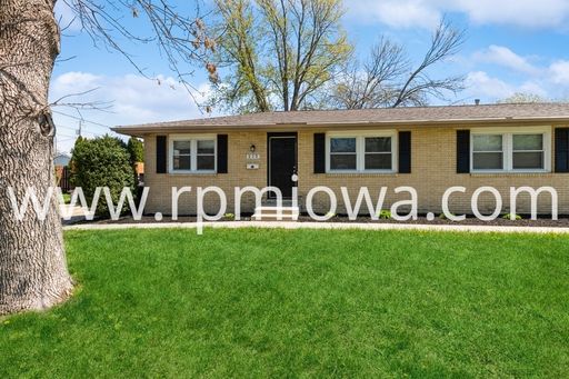 AFFORDABLE DUPLEX!! 2 Bedroom, 1 Bathroom Duplex In Ankeny – photo 1