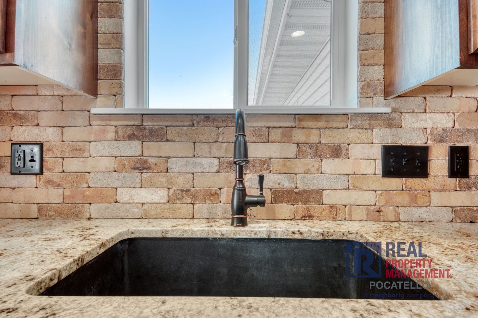 5215 Kymball Dr. 6 of 12
