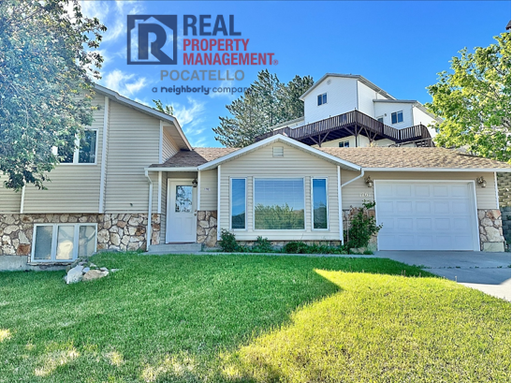 Beautiful 3 Bedroom 2 Bathroom Home - 1 Car Garage - Dog friendly – photo 1