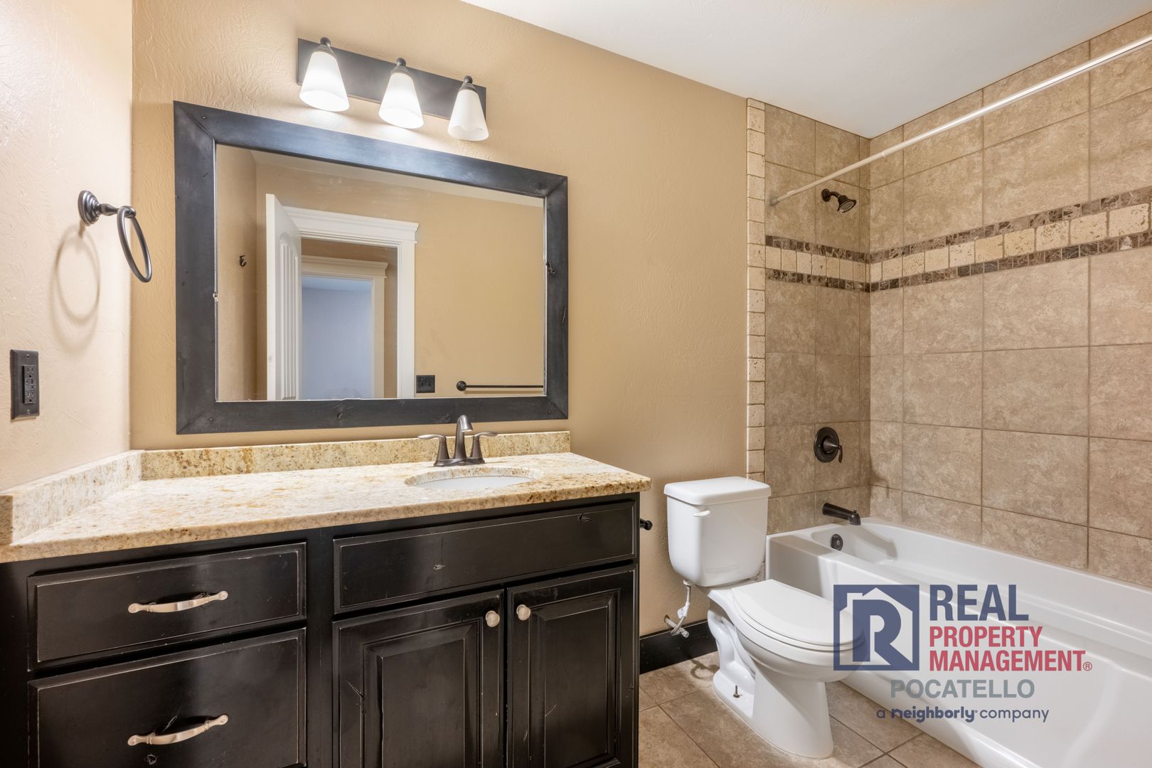 5215 Kymball Dr. 32 of 37