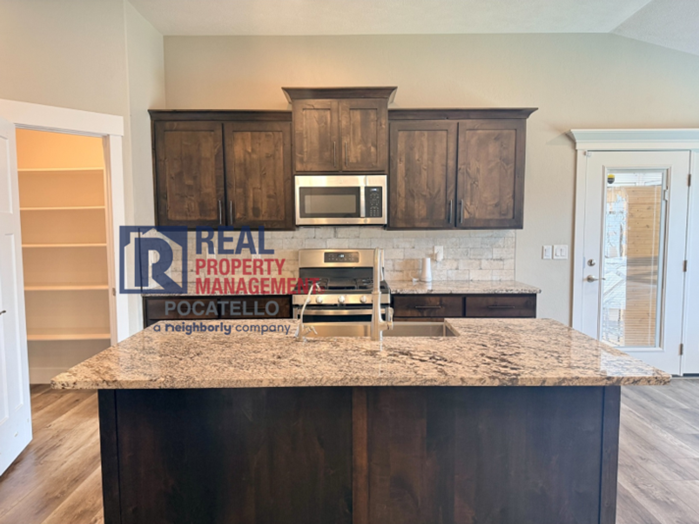 2319 Siena Dr 7 of 12