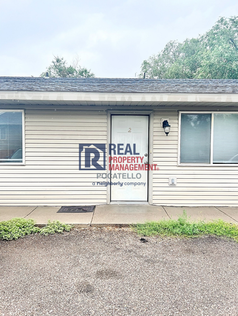 Pocatello Apartment: 324 Fredregill Rd Pocatello