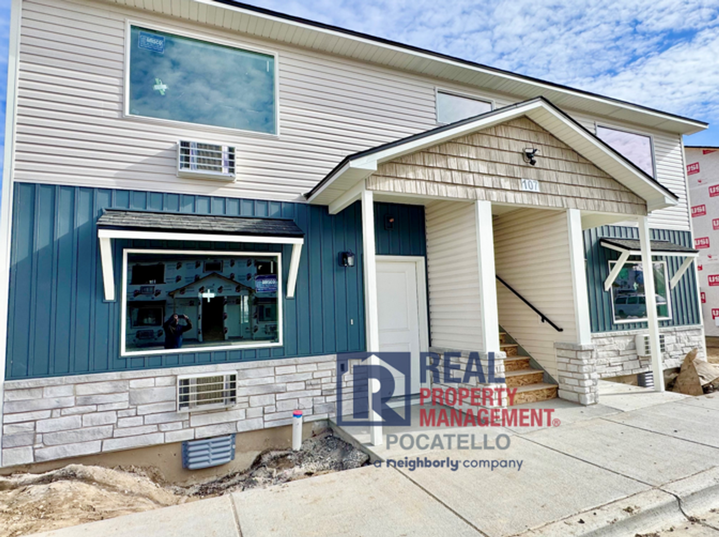 Chubbuck Apartment: 5405 Park Lawn 101 - 202