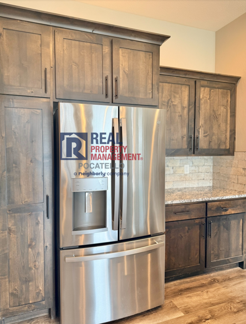 2319 Siena Dr 8 of 12
