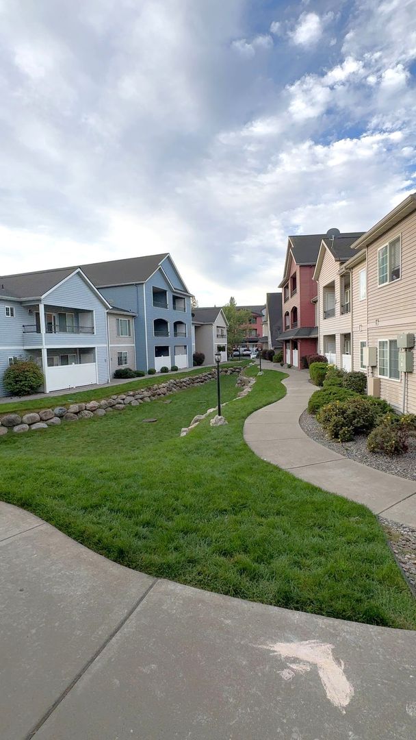 Post Falls Condo: 352 N Promenade