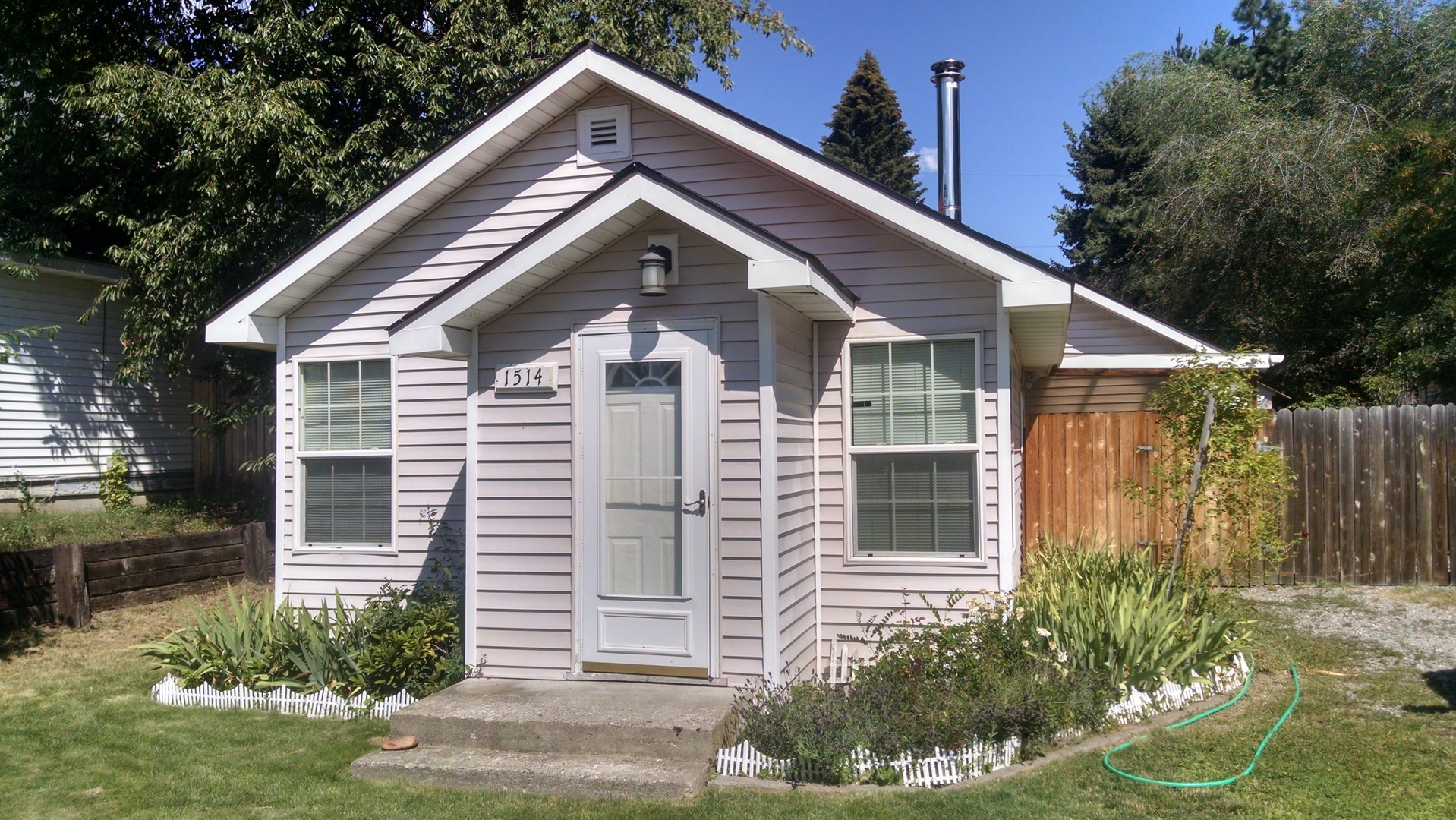 Coeur d'Alene House: 1514 N 6th St.