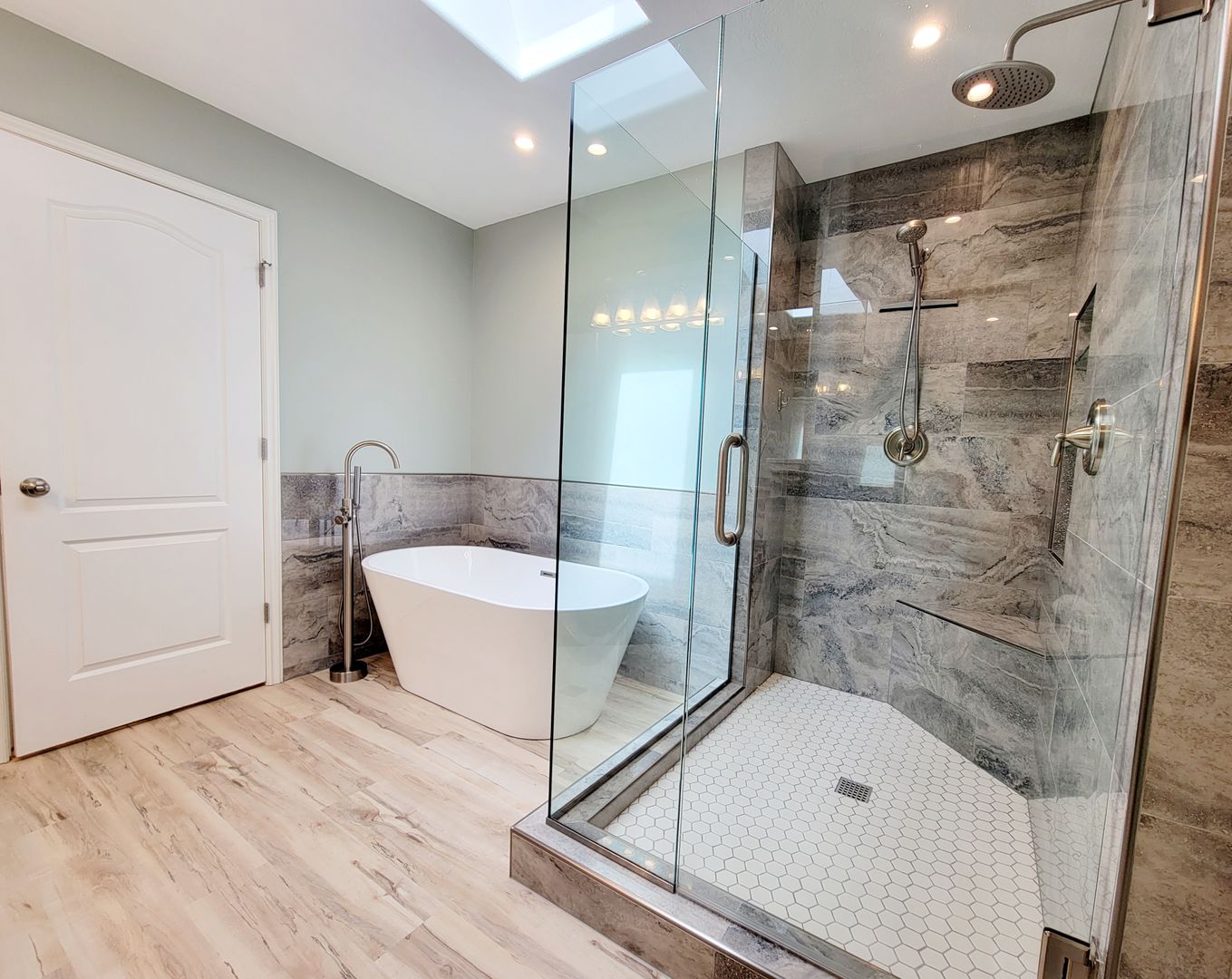 Idaho Falls House: 5204 E 65th S