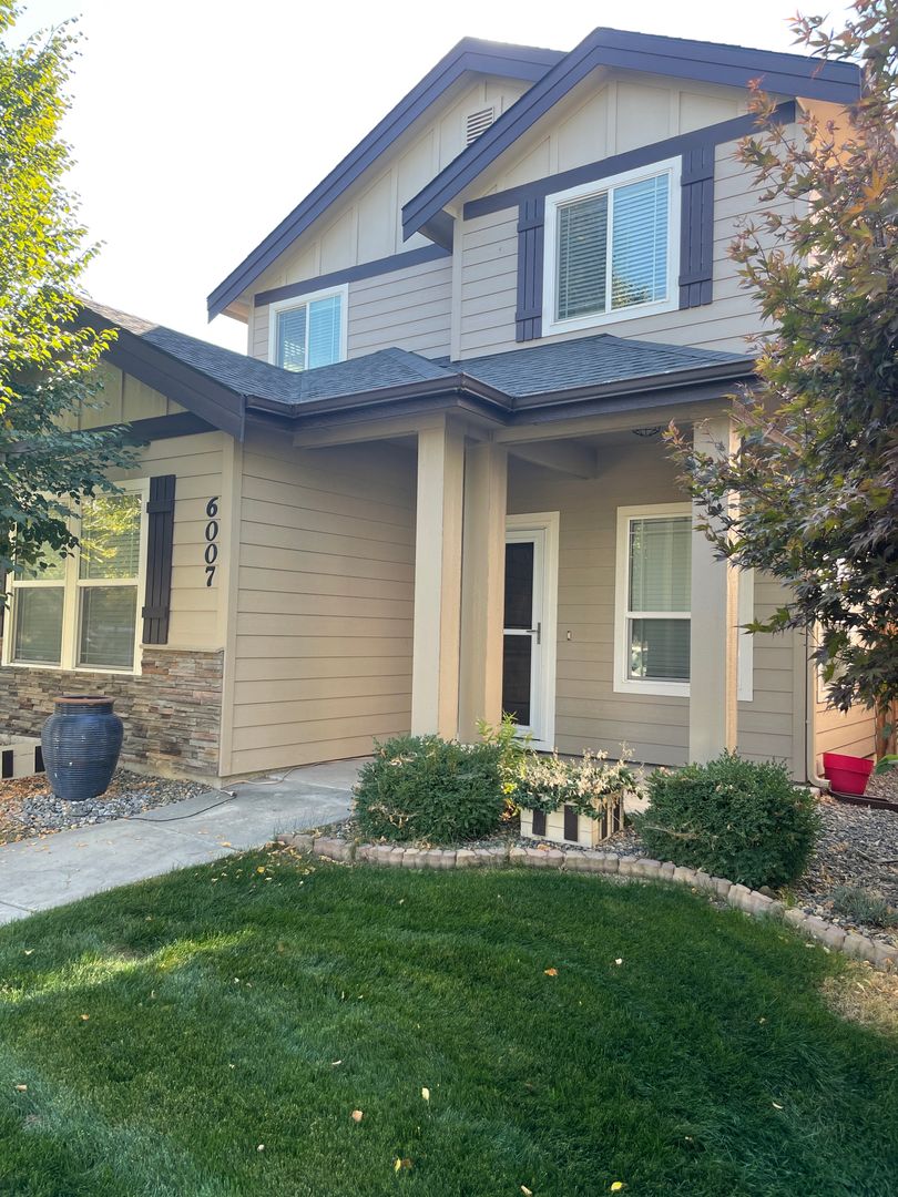 Boise House: 6007 S Kelso Way