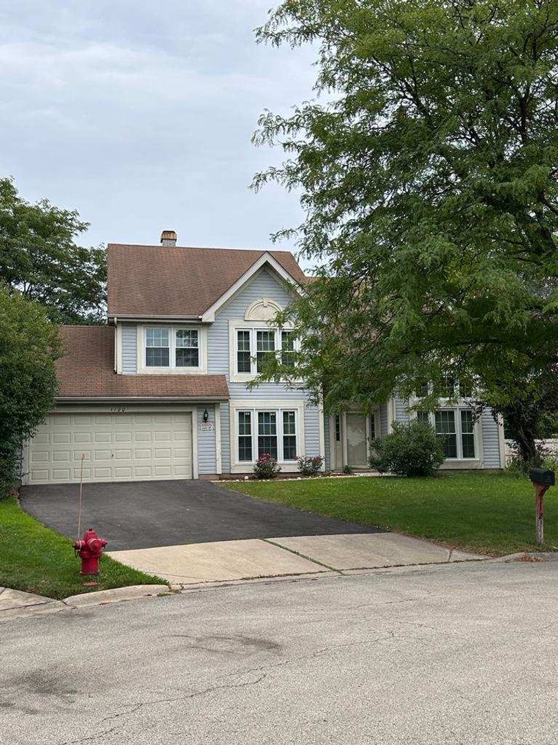 WOODLAND HILLS, BARTLETT SPACIOUS PET FRIENDLY 4BR 2.5 BA 