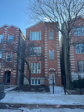 Noble Square Short-Term Rental 3BD 2BA – photo 1