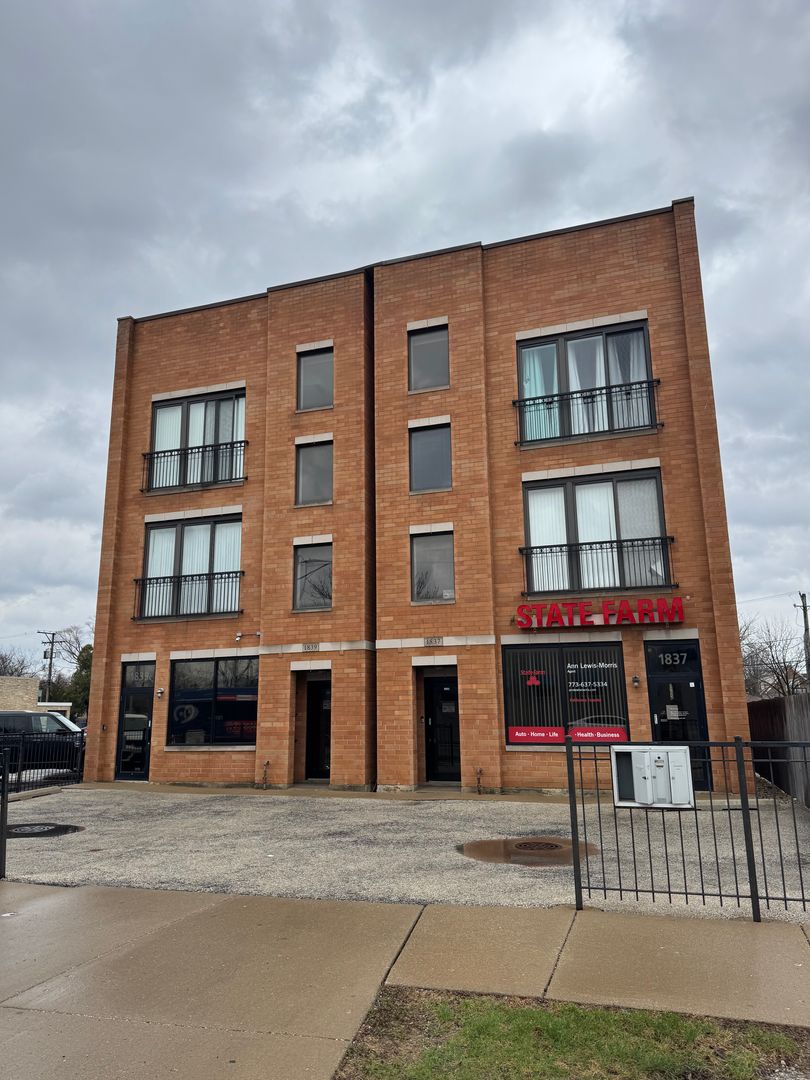 Chicago Condo: 1837 N Harlem Ave #3