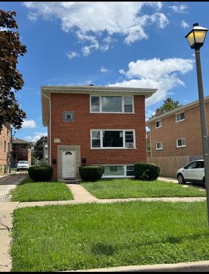 Maywood Spacious 3bd 1ba
