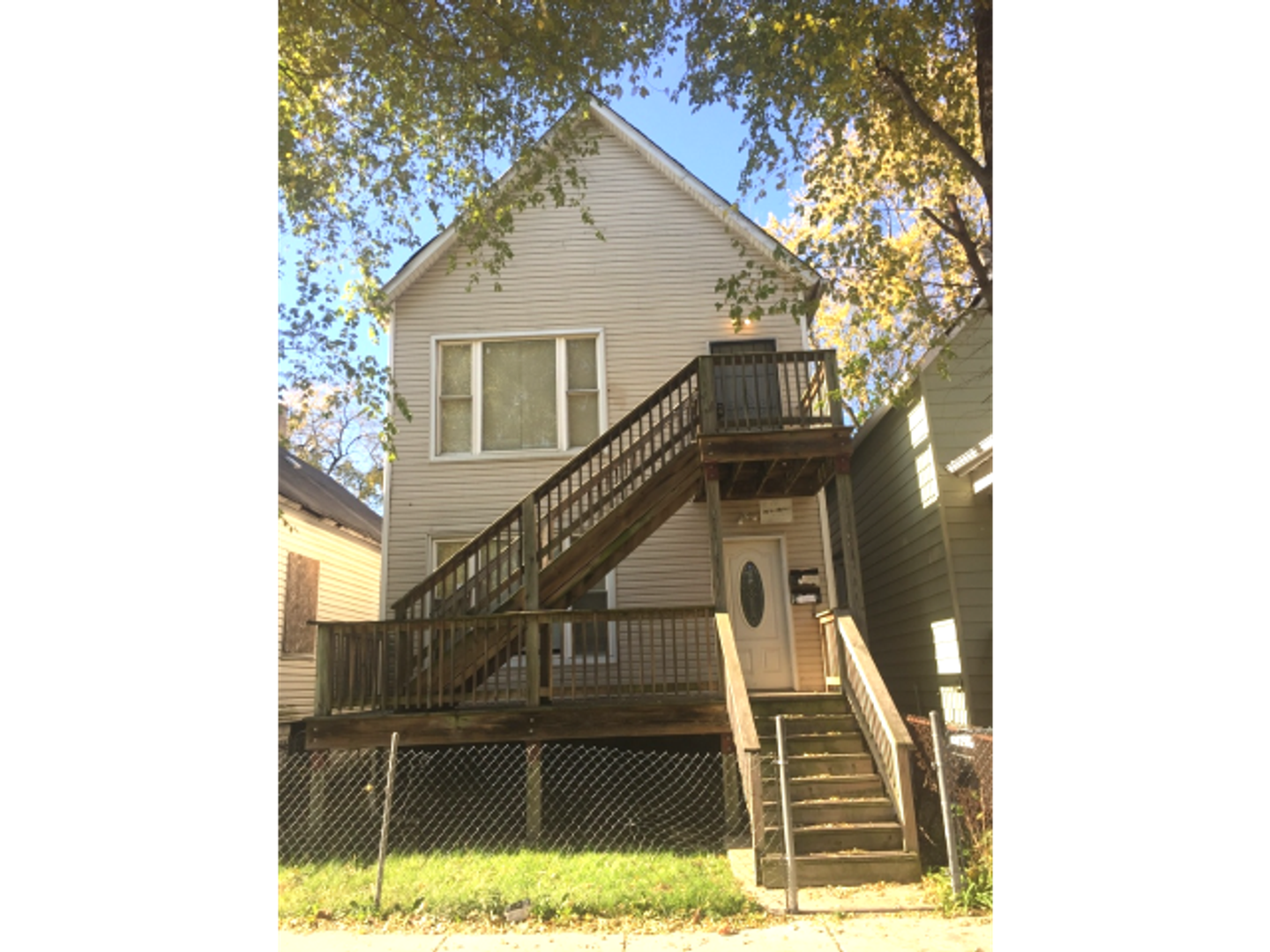 Chicago Apartment: 11532 S Yale Ave