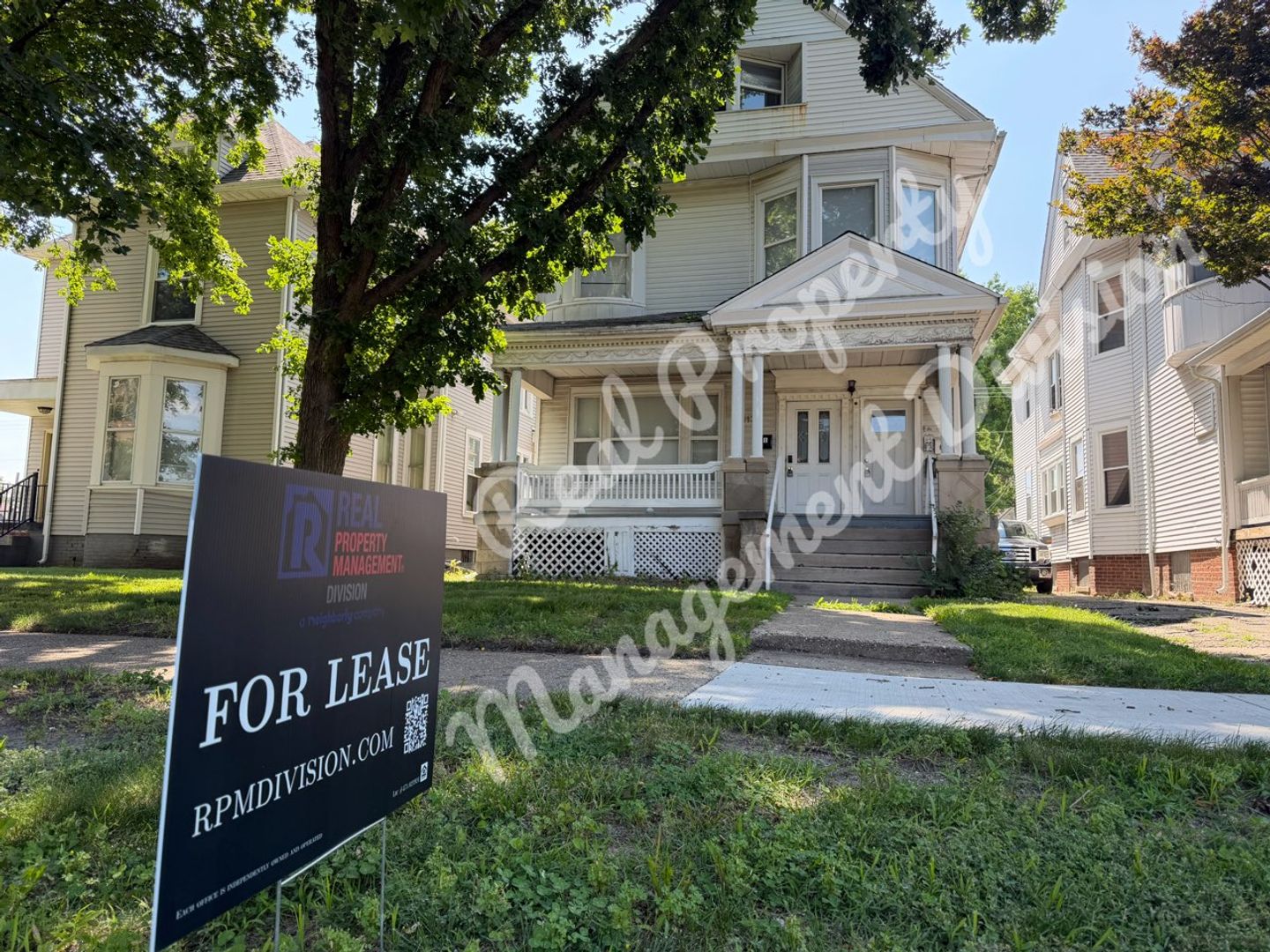 Springfield Apartment: 1131 S. 2nd Street