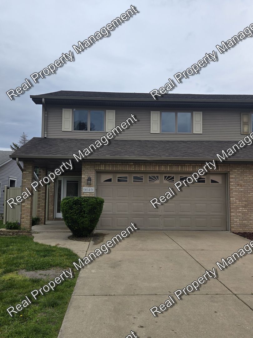 Highland House: 9149 Waymond Ave