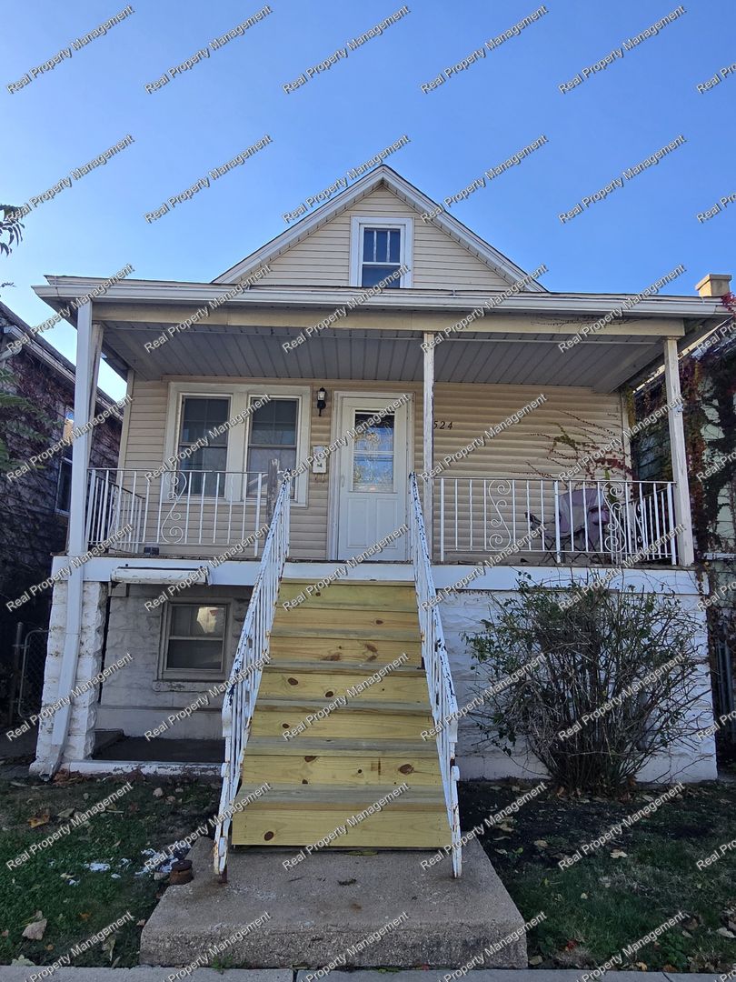 Whiting House: 2524 Schrage Avenue